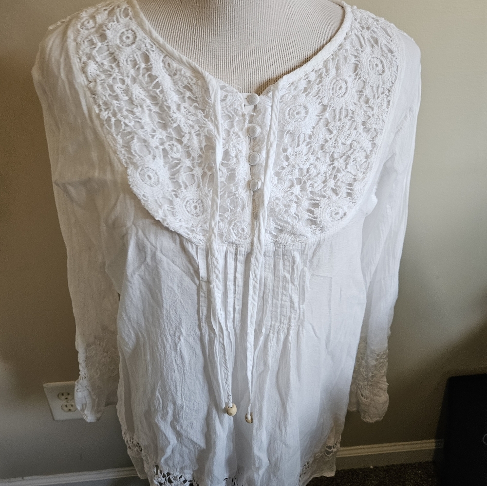 S & R Fashion 100 % Cotton White Lace Detail Women's Top Size Large. - Picture 8 of 13
